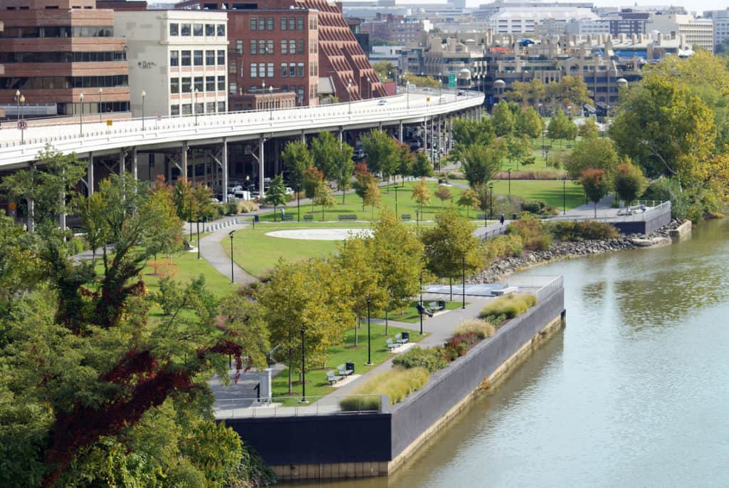 Georgetown Waterfront Park study spot