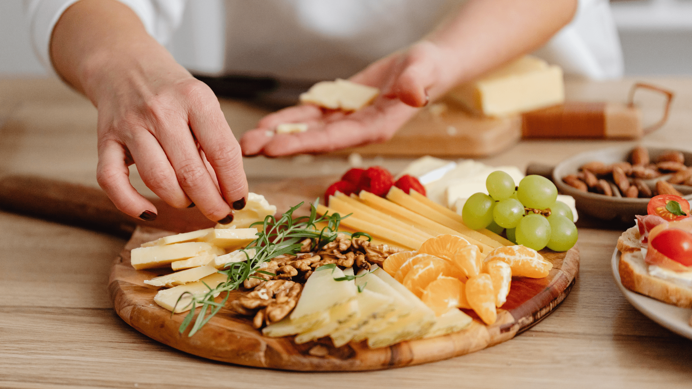 How to Create a Festive Charcuterie Board